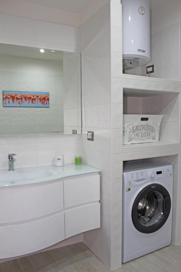 Flamingo Luxury Apartment Ajpsardinia Cagliari Exterior photo